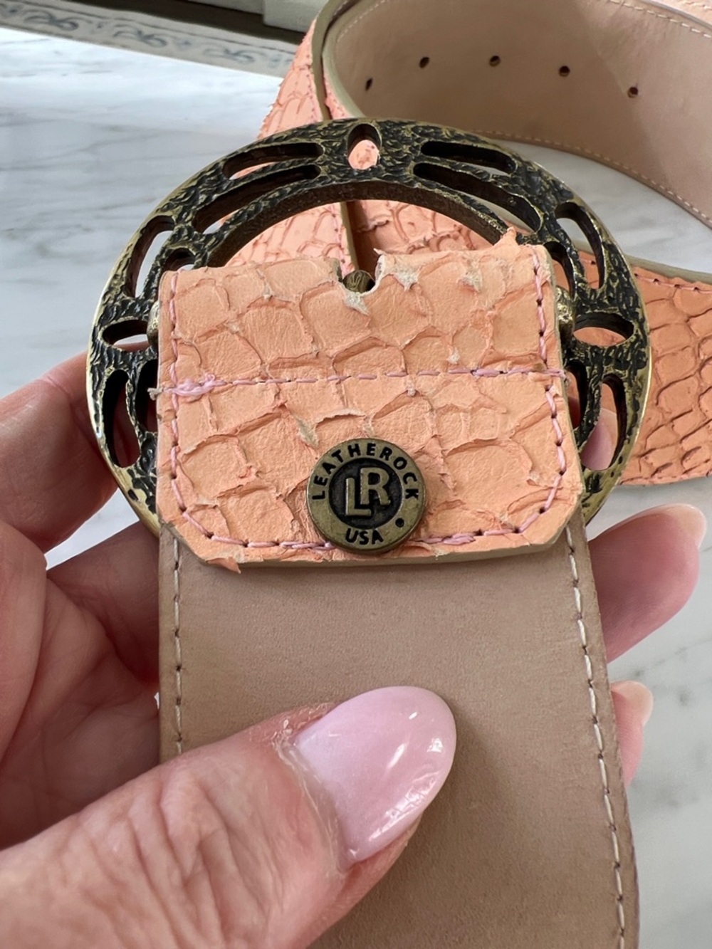 LEATHEROCK Textured Leather Women’s Belt with Decorative Gold Buckle - Picture 2 of 5